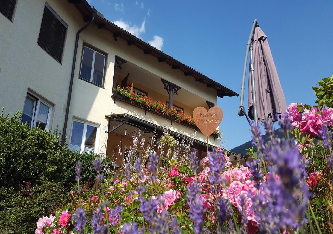 Pension Sonnenheim Rooms&Apartments Gmünd Buitenkant foto